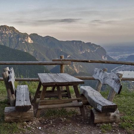 Cascina Del Galin Apartment Lanzo D'intelvi Bagian luar foto